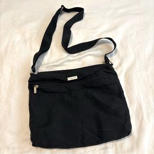 Baggallini crossbody bag